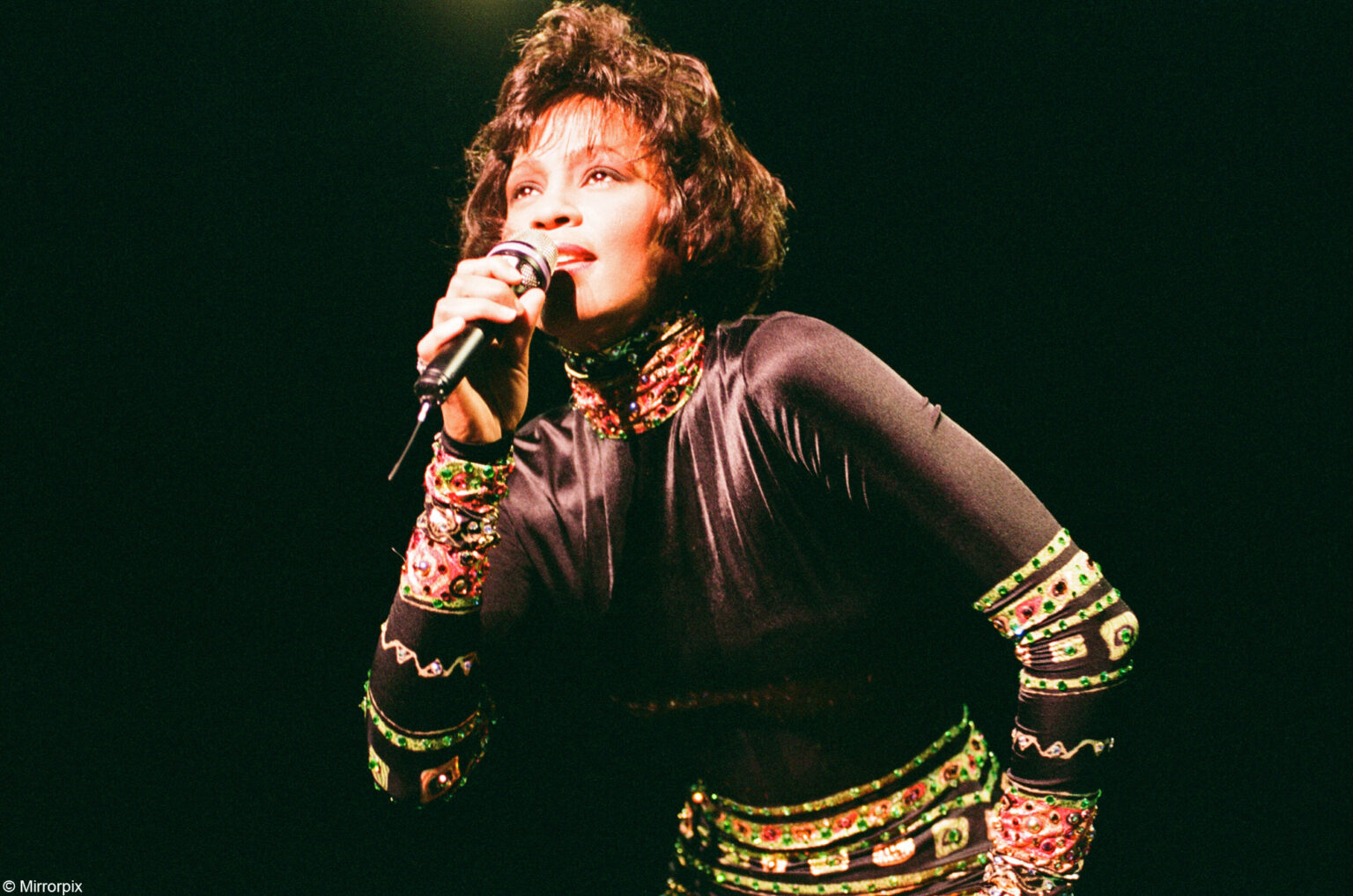 ホイットニー・ヒューストン：「私の歌声は神が与えてくれた贈り物なの」(後編) セレブリティーライフスタイル「OK!」マガジンの日本公式WEBマガジン「OK!JAPAN」