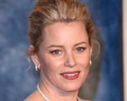 OKJElizabethBanks1_1