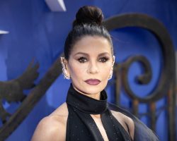 OKJCatherineZeta-Jones1_1