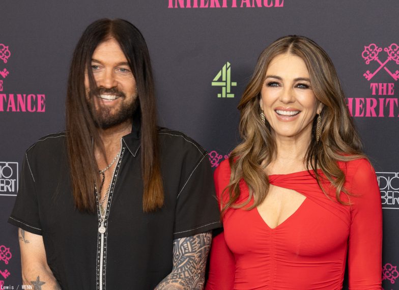 OKJElizabethHurley2_1