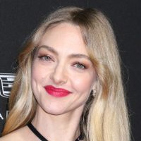 OKJAmandaSeyfried2_1