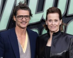 OKJPedroPascal2_1
