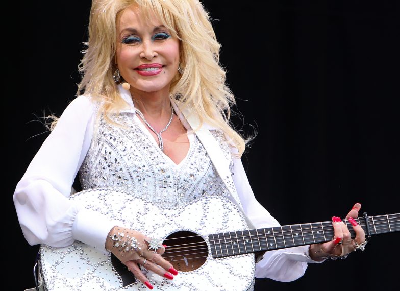 OKJDollyParton1_1