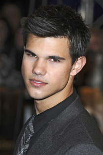 Taylor Lautner.jpg