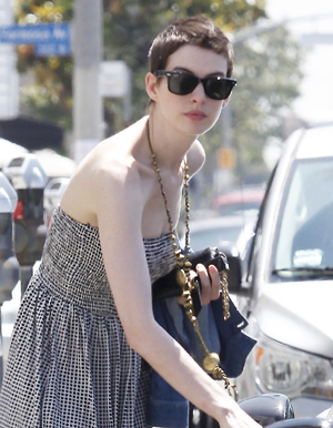 Anne Hathaway0.jpg