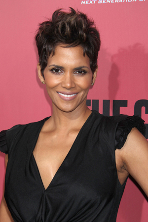 Halle Berry2.jpg