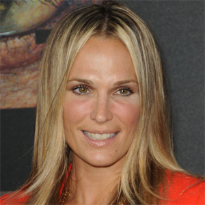 2Molly Sims.jpg