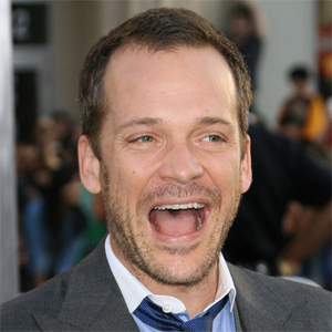 4_Peter Sarsgaard1.jpg