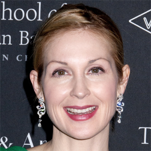 5_Kelly Rutherford1.jpg