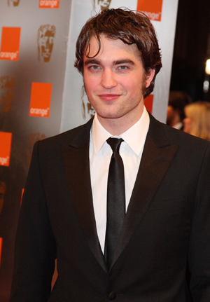 ROBERT-PATTINSON1.jpg