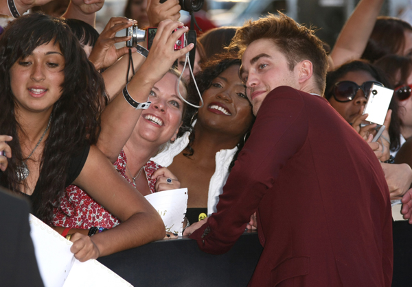 ROBERT-PATTINSON5.jpg