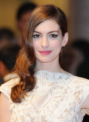 Anne Hathaway1.jpg