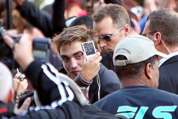 Robert Pattinson3.jpg